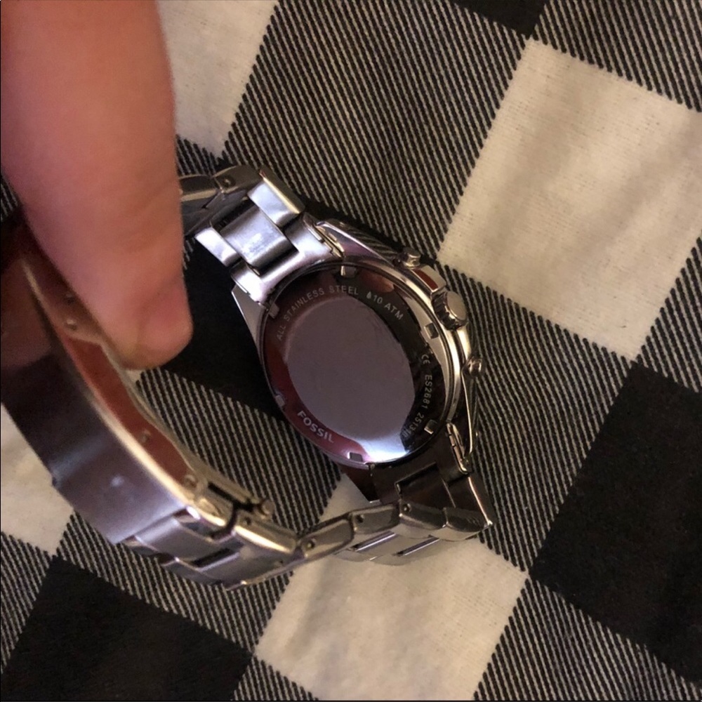 Fossil watch. - Picture 2 of 3